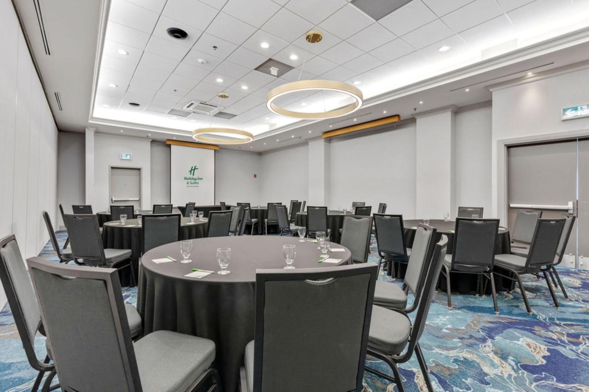 Holiday Inn & Suites Ottawa Kanata By Ihg Zewnętrze zdjęcie